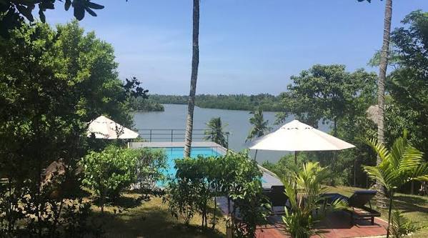 River Paradise Eco Resort